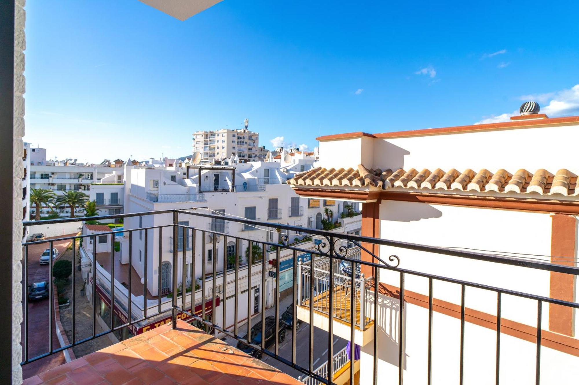 Bahia 49 Apartments Casasol Nerja Eksteriør billede
